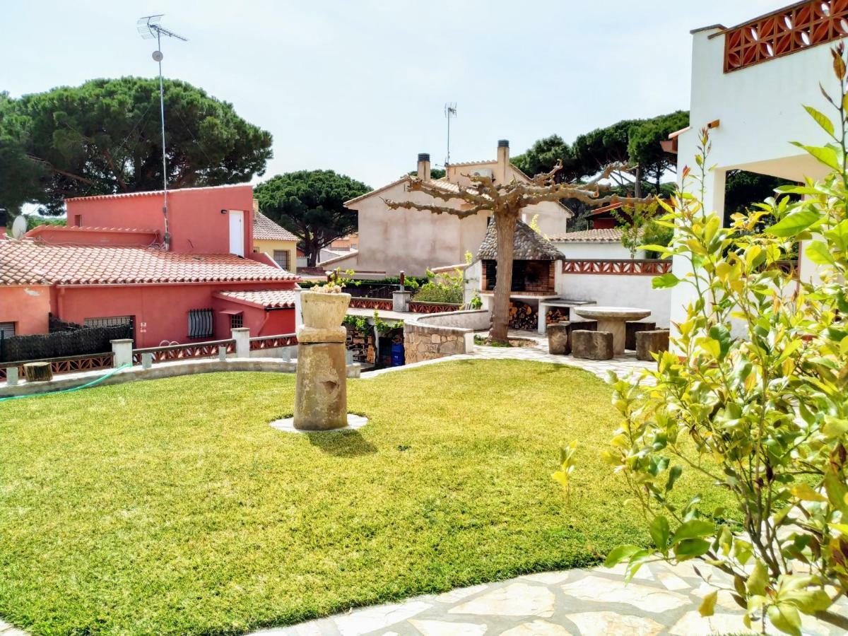 Vacay Apartamento Montgo, Agradable Jardin! En Costa Brava L'Escala! Eksteriør billede