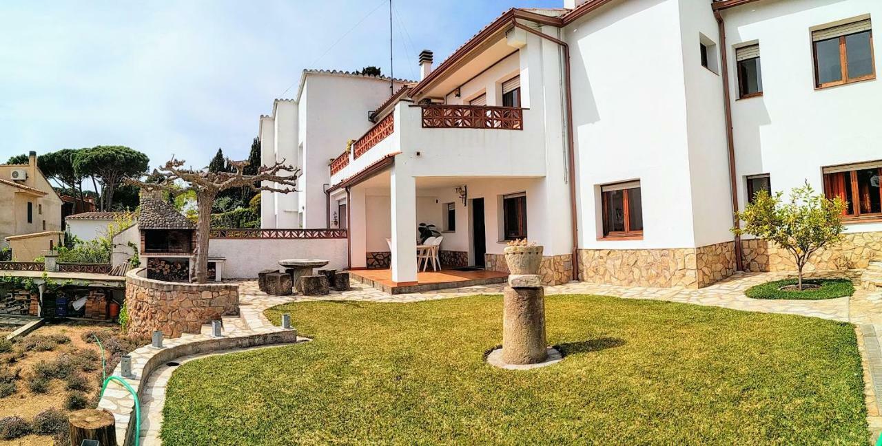 Vacay Apartamento Montgo, Agradable Jardin! En Costa Brava L'Escala! Eksteriør billede